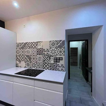 Les Suites Du Palais Каркасон Екстериор снимка