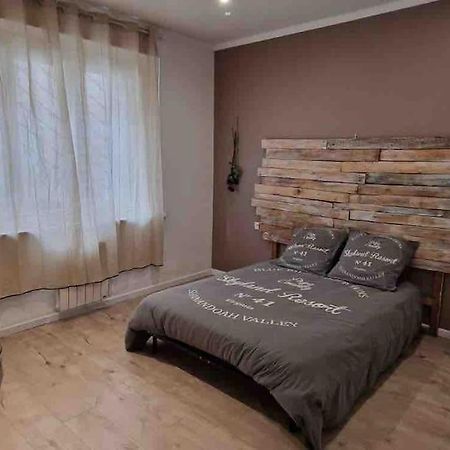 Les Suites Du Palais Каркасон Екстериор снимка
