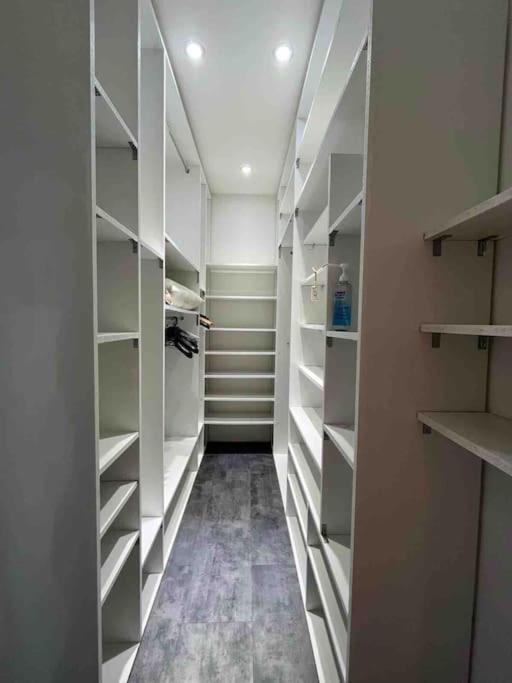 Les Suites Du Palais Каркасон Екстериор снимка